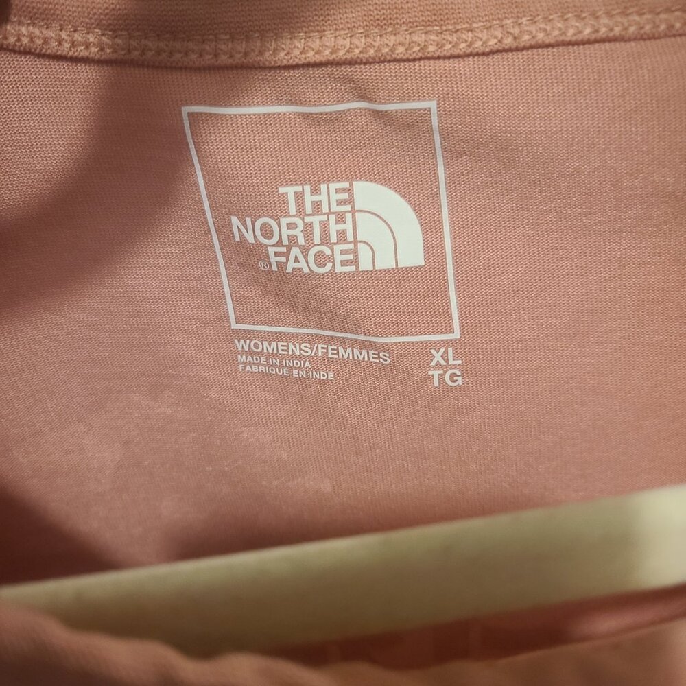 The North Face Women's Long sleeve Pink Logo Shirt with Flowers- XL - Picture 3 of 7